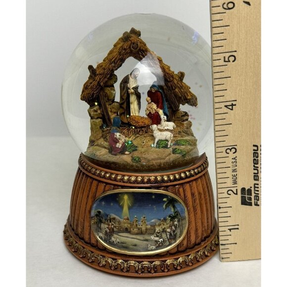 Roman Glitterdome Nativity Scene Musical Snow Globe 6" Tune: O Holy Night 2011 - Picture 10 of 14